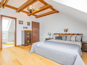 Prodej rodinného domu, Králův Dvůr, Nad Máchovnou, 228 m2