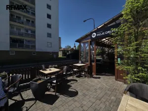 Prodej obchodního prostoru, Dvůr Králové nad Labem, Dobrovského, 540 m2