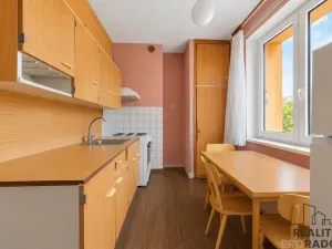 Prodej bytu 3+1, Pardubice, Pichlova, 61 m2