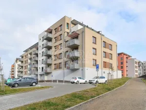 Pronájem bytu 1+kk, Praha - Čakovice, Tryskovická, 40 m2