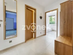 Pronájem bytu 2+kk, Zlín, Javorová, 34 m2