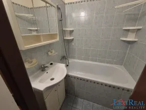 Prodej bytu 2+1, Teplice, Josefa Suka, 54 m2