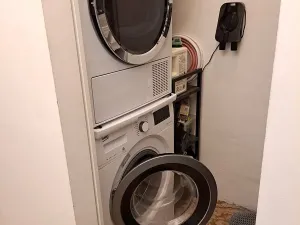 Pronájem bytu 3+1, Hradec Králové, Pod Zámečkem, 81 m2