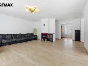 Pronájem rodinného domu, Jenišov - Pod Rohem, K Rohu, 210 m2