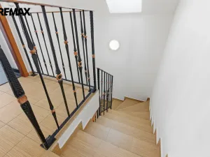 Pronájem rodinného domu, Jenišov - Pod Rohem, K Rohu, 210 m2