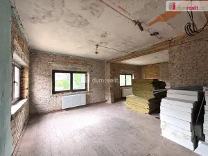 Prodej rodinného domu, Kraslice, V zátiší, 300 m2