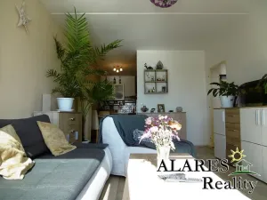 Pronájem bytu 3+kk, Praha - Horní Počernice, Chodovická, 66 m2