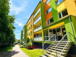 Prodej bytu 2+kk, Dubí, Koněvova, 40 m2