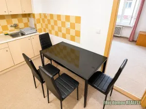 Pronájem bytu 3+1, Praha - Vinohrady, Kouřimská, 86 m2