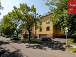 Pronájem bytu 2+kk, Opava, Jaselská, 49 m2