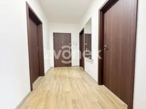 Pronájem bytu 4+kk, Zlín, Nad Ovčírnou III, 87 m2