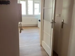 Pronájem bytu 1+1, Olomouc, Zeyerova, 36 m2