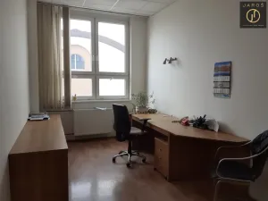 Pronájem kanceláře, Kladno, Dělnická, 20 m2