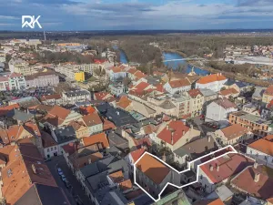 Prodej obchodního prostoru, Kolín, Pražská, 600 m2