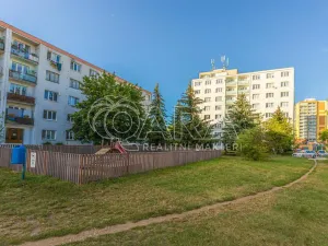 Pronájem bytu 1+1, Kralupy nad Vltavou - Lobeček, Třebízského, 34 m2