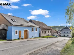 Prodej rodinného domu, Kamenice, 330 m2