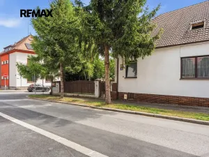 Prodej rodinného domu, Praha - Žižkov, V zeleni, 148 m2