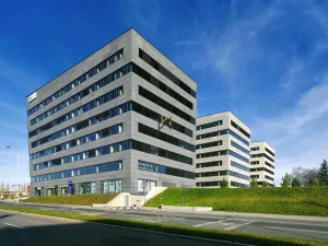 Pronájem obchodního prostoru, Praha - Prosek, Prosecká, 260 m2
