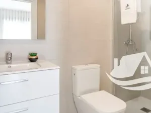 Prodej bytu 4+kk, Torrevieja, Španělsko, 96 m2
