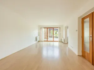 Prodej vícegeneračního domu, Hustopeče, Školní, 229 m2