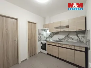 Pronájem bytu 2+1, Kladno, V. Burgra, 40 m2