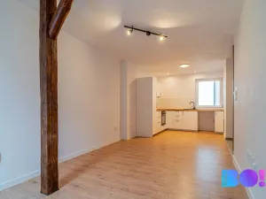 Pronájem bytu 2+kk, Český Těšín, Bezručova, 50 m2