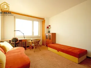 Pronájem bytu 1+kk, Hradec Králové, Kejzlarova, 28 m2