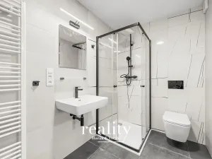 Pronájem bytu 2+kk, Jihlava, Na Nivách, 66 m2