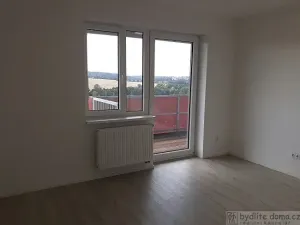 Pronájem bytu 1+kk, Tábor, U Areálu, 31 m2