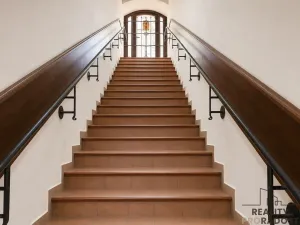 Pronájem ubytování, Hranice, Jiráskova, 1440 m2