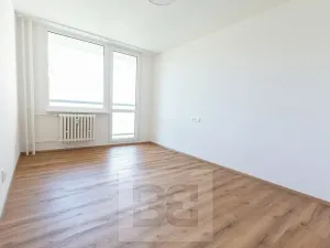 Pronájem bytu 2+1, Praha - Kobylisy, Paláskova, 59 m2