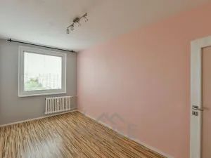 Prodej bytu 3+1, Praha - Černý Most, Kpt. Stránského, 77 m2