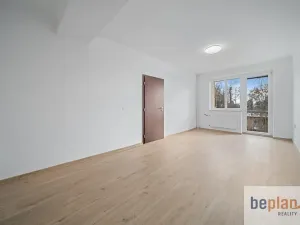 Pronájem bytu 3+1, Hořice, Riegrova, 62 m2