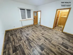 Pronájem bytu 2+1, Chabařovice, 50 m2