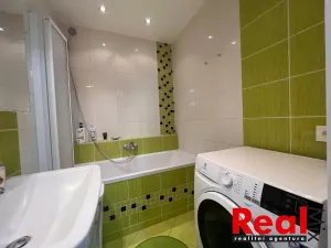 Pronájem bytu 3+1, Brno - Židenice, Bořetická, 72 m2