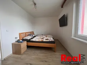Pronájem bytu 3+1, Brno - Židenice, Bořetická, 72 m2