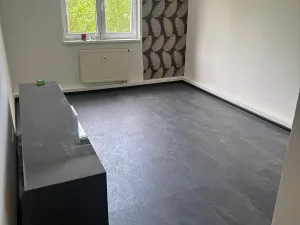 Pronájem bytu 1+kk, Karlovy Vary, 38 m2