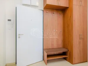 Pronájem bytu 2+kk, Horoměřice, T. G. Masaryka, 58 m2
