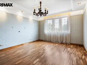 Prodej rodinného domu, Jenišov - Pod Rohem, K Rohu, 435 m2