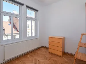 Pronájem bytu 2+kk, Praha - Košíře, Brožíkova, 65 m2
