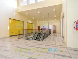 Prodej komerční nemovitosti, Ústí nad Labem, Mírové náměstí, 4220 m2