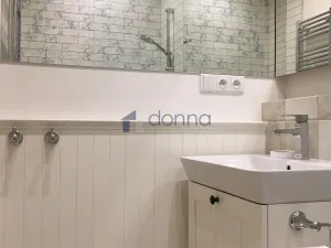 Pronájem bytu 2+kk, Praha, Rašínovo nábřeží, 47 m2