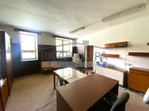 Pronájem kanceláře, České Budějovice - České Budějovice 6, nám. Švabinského, 55 m2