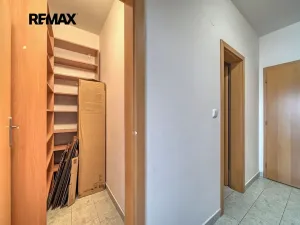 Pronájem bytu 2+kk, Poděbrady, Hakenova, 43 m2