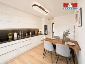 Prodej rodinného domu, Březová, 190 m2