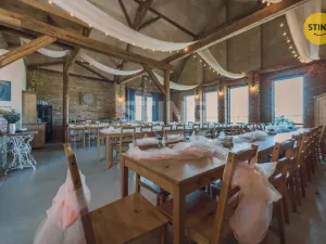 Prodej rodinného domu, Kunětice, 500 m2