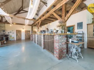 Prodej rodinného domu, Kunětice, 500 m2