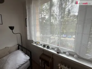 Pronájem atypického bytu, Ústí nad Labem, Karla IV., 12 m2