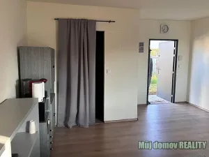 Pronájem kanceláře, Praha - Malešice, 50 m2