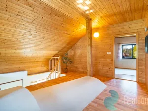 Prodej rodinného domu, Nové Hrady - Údolí, 255 m2